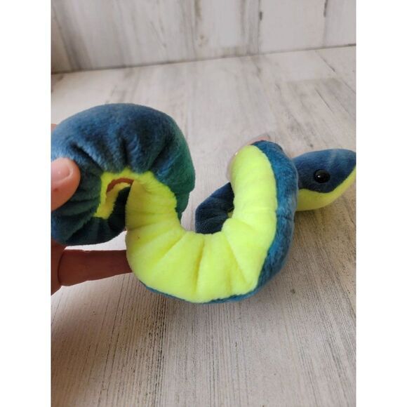 Original Beanie Baby 1997 hissy snake plush home decor - Picture 7 of 8
